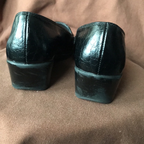 ❇️4/$20 Aerosoles slip on loafers - Picture 5 of 9